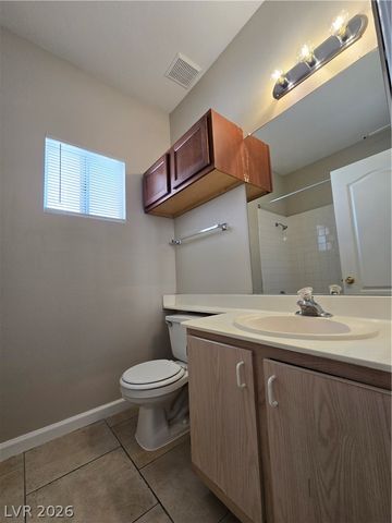 1900 North Torrey Pines Drive 118, Las Vegas, NV 89108