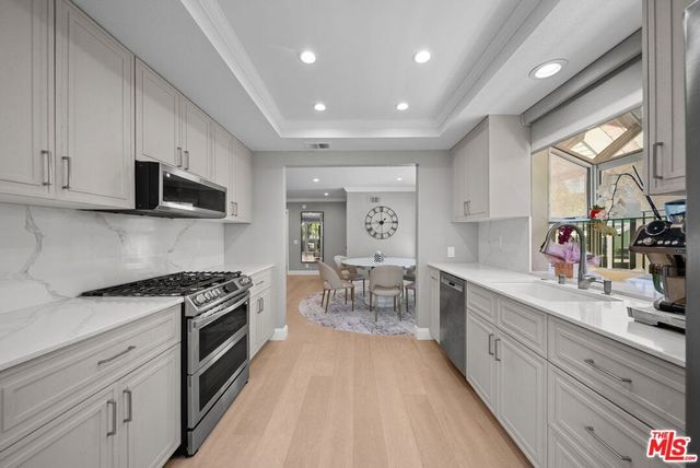 5413 Mark Court, Agoura Hills, CA 91301