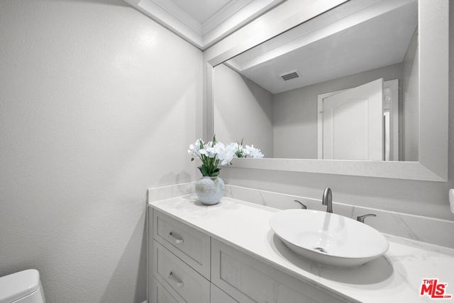 5413 Mark Court, Agoura Hills, CA 91301