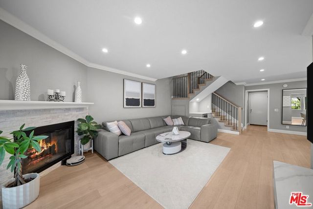 5413 Mark Court, Agoura Hills, CA 91301