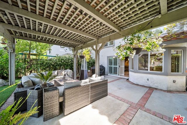 5413 Mark Court, Agoura Hills, CA 91301