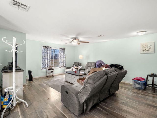 822 Bee Tree St, Westlake, LA 70669