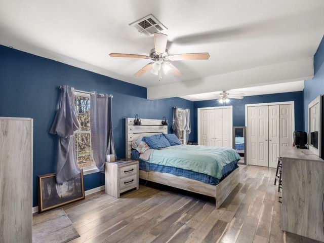 822 Bee Tree St, Westlake, LA 70669