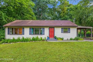4515 Pinecrest Drive, Knoxville, TN 37918