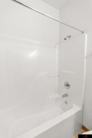 5150 N 151 Avenue, Omaha, NE 68116