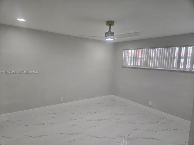 700 S Hollybrook Dr 207, Pembroke Pines, FL 33025