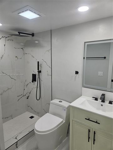 700 S Hollybrook Dr 207, Pembroke Pines, FL 33025