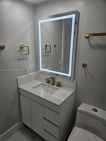 700 S Hollybrook Dr 207, Pembroke Pines, FL 33025