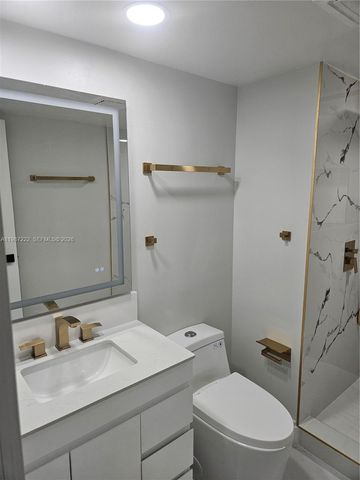 700 S Hollybrook Dr 207, Pembroke Pines, FL 33025