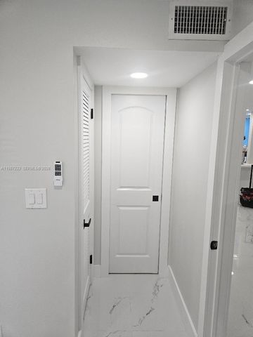 700 S Hollybrook Dr 207, Pembroke Pines, FL 33025