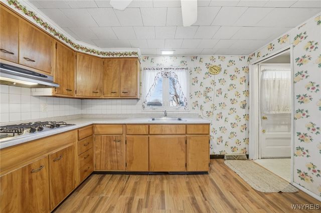 238 Desmond Drive, Tonawanda, NY 14150