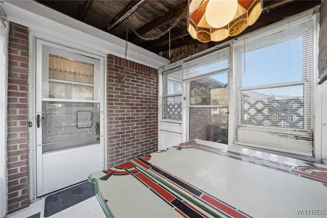 238 Desmond Drive, Tonawanda, NY 14150