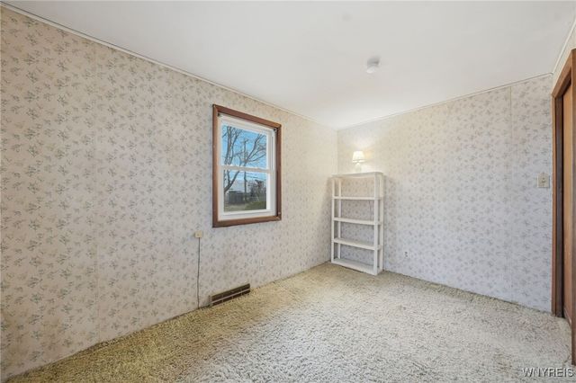 238 Desmond Drive, Tonawanda, NY 14150