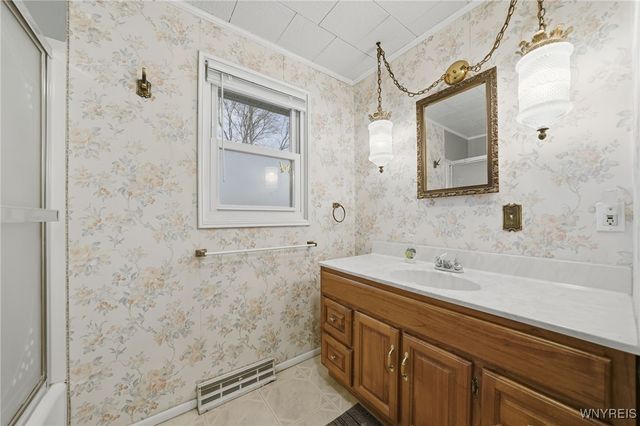 238 Desmond Drive, Tonawanda, NY 14150