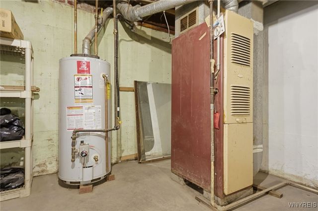 238 Desmond Drive, Tonawanda, NY 14150