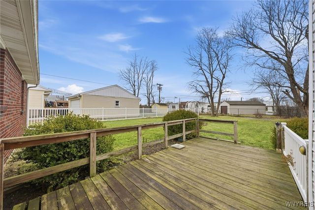 238 Desmond Drive, Tonawanda, NY 14150