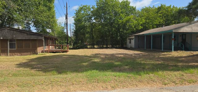 210 Kelly Lane, Seven Points, TX 75143