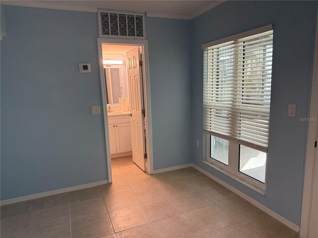 179 MEDALLION BOULEVARD D, Madeira Beach, FL 33708
