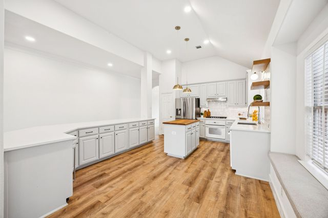 1273 Tioga Drive, Irving, TX 75063