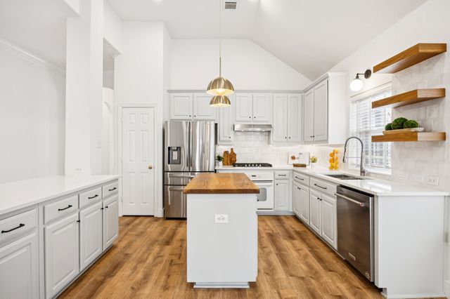 1273 Tioga Drive, Irving, TX 75063