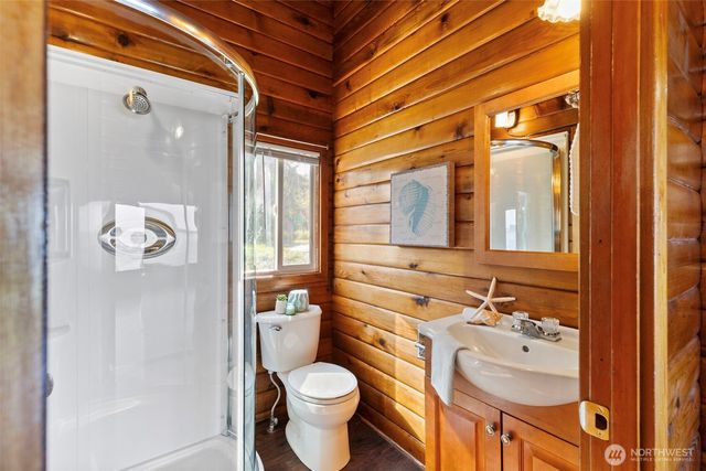 3231 Paradise Bay Road, Port Ludlow, WA 98365
