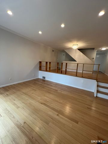 100 Hope Street 5, Stamford, CT 06906