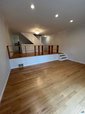 100 Hope Street 5, Stamford, CT 06906