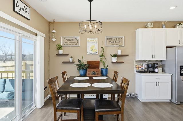 1593 Fairmount Drive, Greenfield, IN 46140