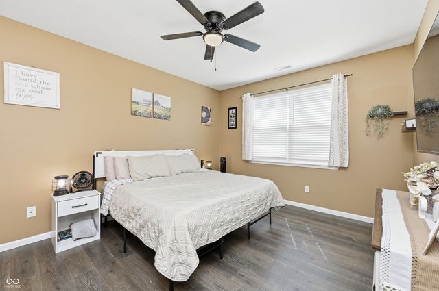 1593 Fairmount Drive, Greenfield, IN 46140