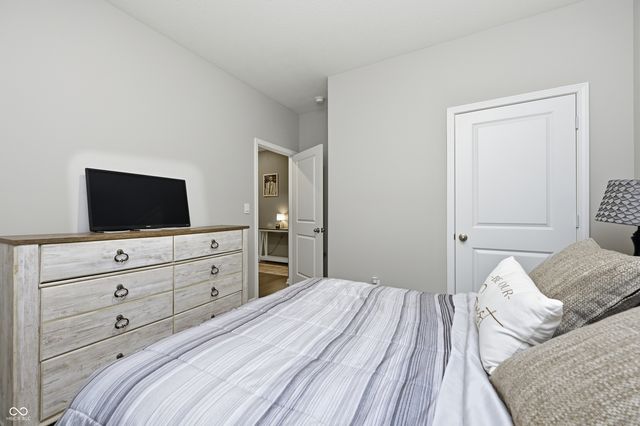 1593 Fairmount Drive, Greenfield, IN 46140