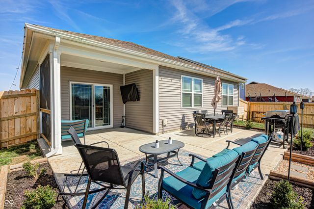 1593 Fairmount Drive, Greenfield, IN 46140