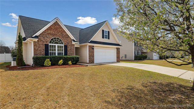321 Saint George Drive, Raeford, NC 28376
