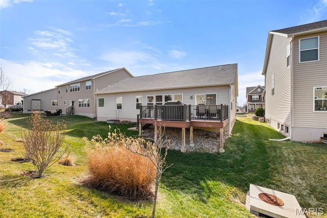 1560 Willowbrooke Manors Court, St Louis, MO 63146