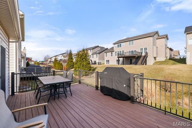 1560 Willowbrooke Manors Court, St Louis, MO 63146