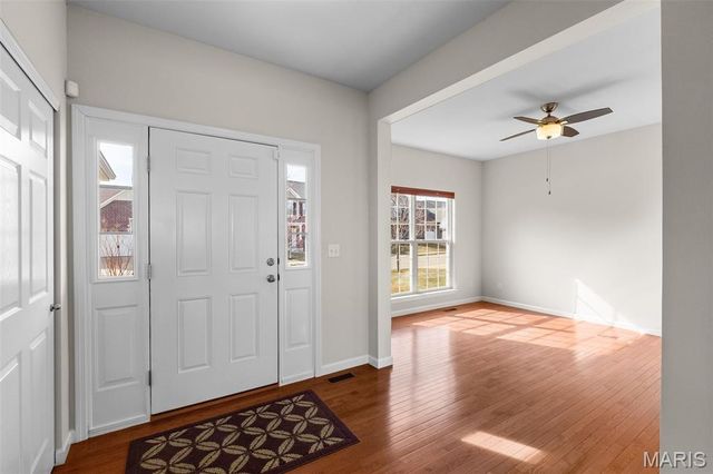 1560 Willowbrooke Manors Court, St Louis, MO 63146