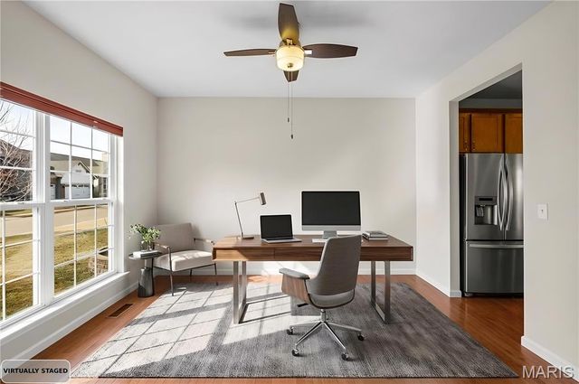 1560 Willowbrooke Manors Court, St Louis, MO 63146