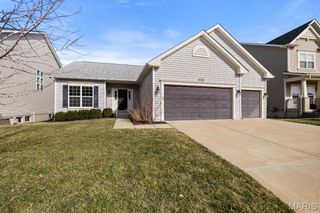1560 Willowbrooke Manors Court, St Louis, MO 63146