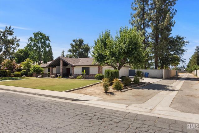 12913 San Juan Avenue, Bakersfield, CA 93314