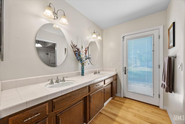 12913 San Juan Avenue, Bakersfield, CA 93314