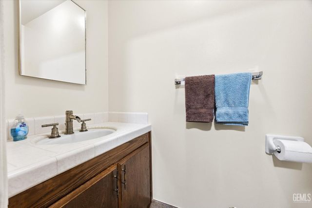 12913 San Juan Avenue, Bakersfield, CA 93314