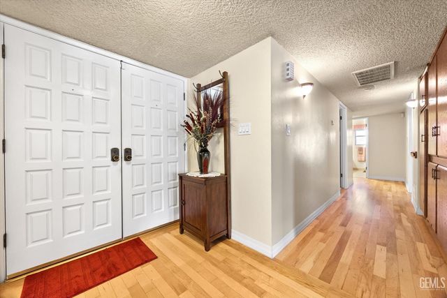 12913 San Juan Avenue, Bakersfield, CA 93314
