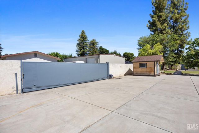 12913 San Juan Avenue, Bakersfield, CA 93314