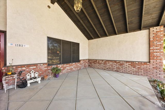 12913 San Juan Avenue, Bakersfield, CA 93314