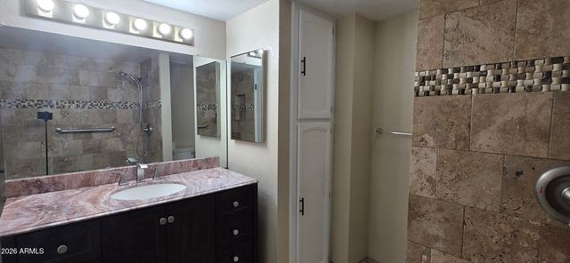 8331 N 21ST Drive H104, Phoenix, AZ 85021