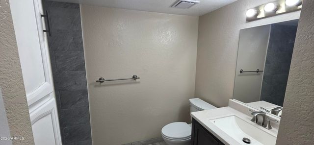8331 N 21ST Drive H104, Phoenix, AZ 85021