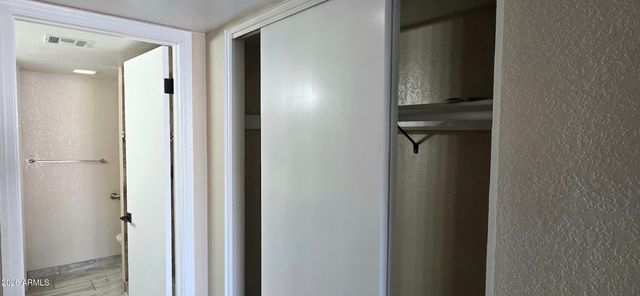 8331 N 21ST Drive H104, Phoenix, AZ 85021