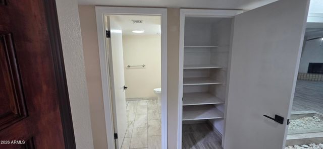 8331 N 21ST Drive H104, Phoenix, AZ 85021