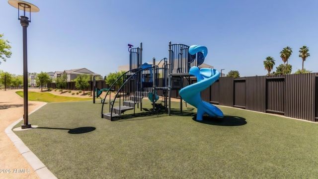 8331 N 21ST Drive H104, Phoenix, AZ 85021