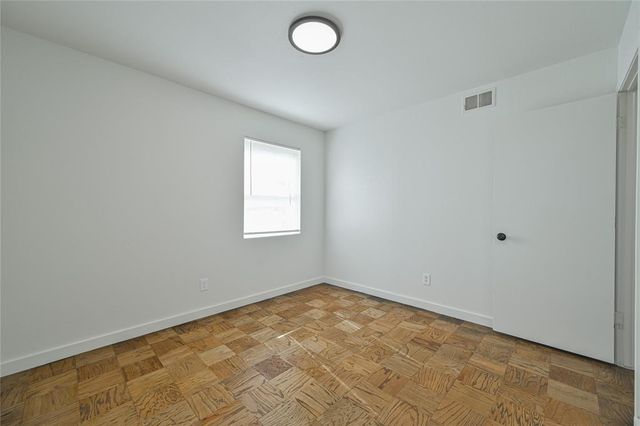 6104 S Villa Avenue, Oklahoma City, OK 73159