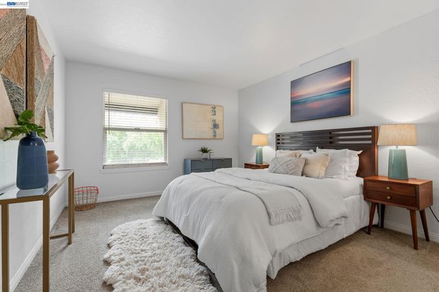 1087 Murrieta Blvd 331, Livermore, CA 94550